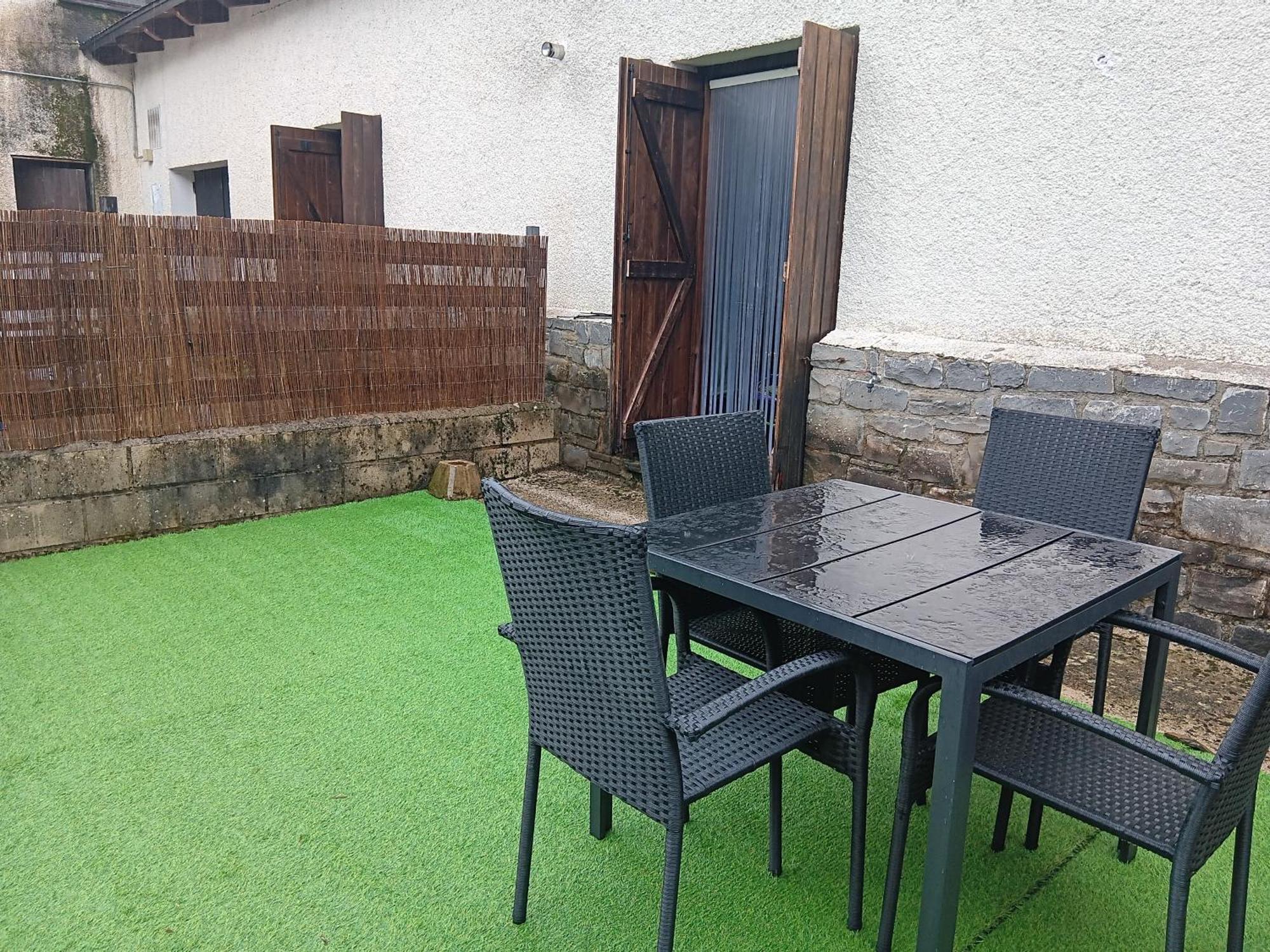 Apartamento Pico De Alba - Jacetania Villanúa Exterior foto